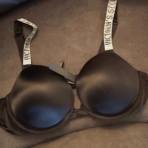 Victoria secret very sext push up add 2 cup size bra 36B new without tags